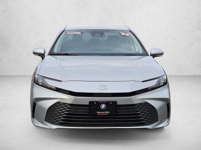 2025 Toyota Camry LE AWD (Natl)