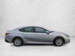 2025 Toyota Camry LE AWD (Natl)