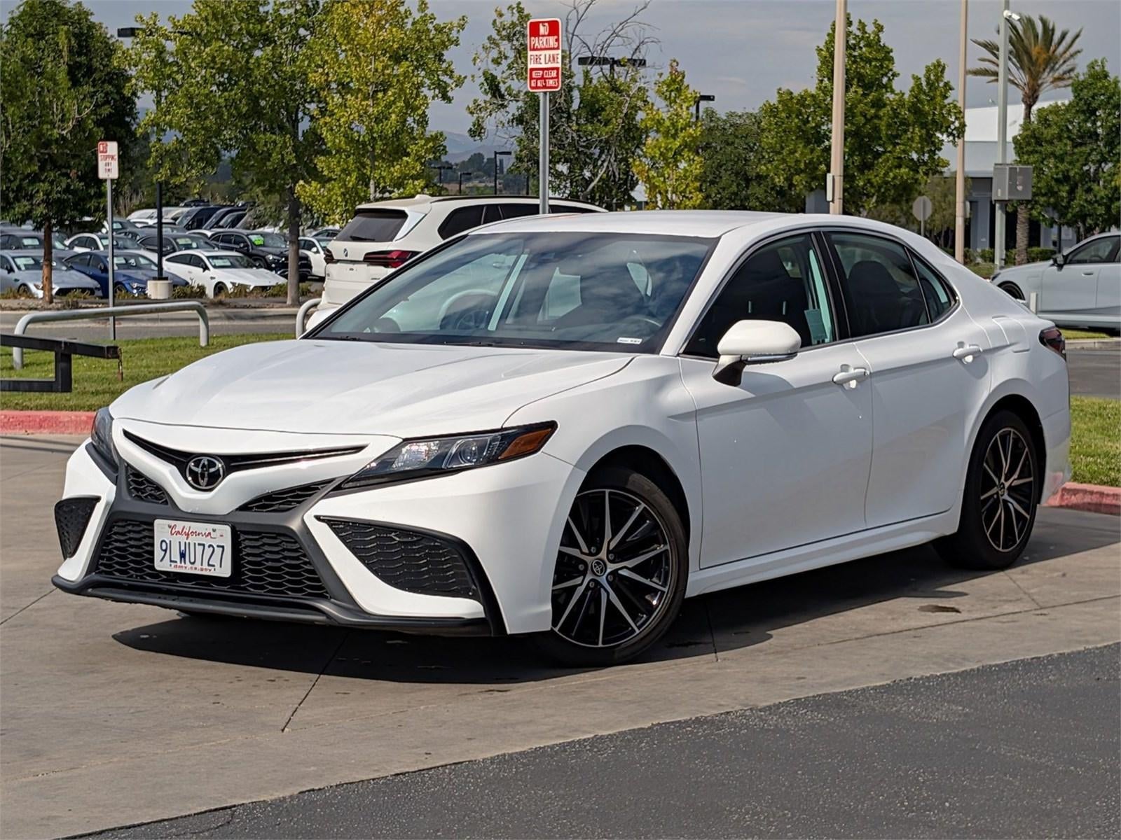 2024 Toyota Camry SE Auto (Natl)