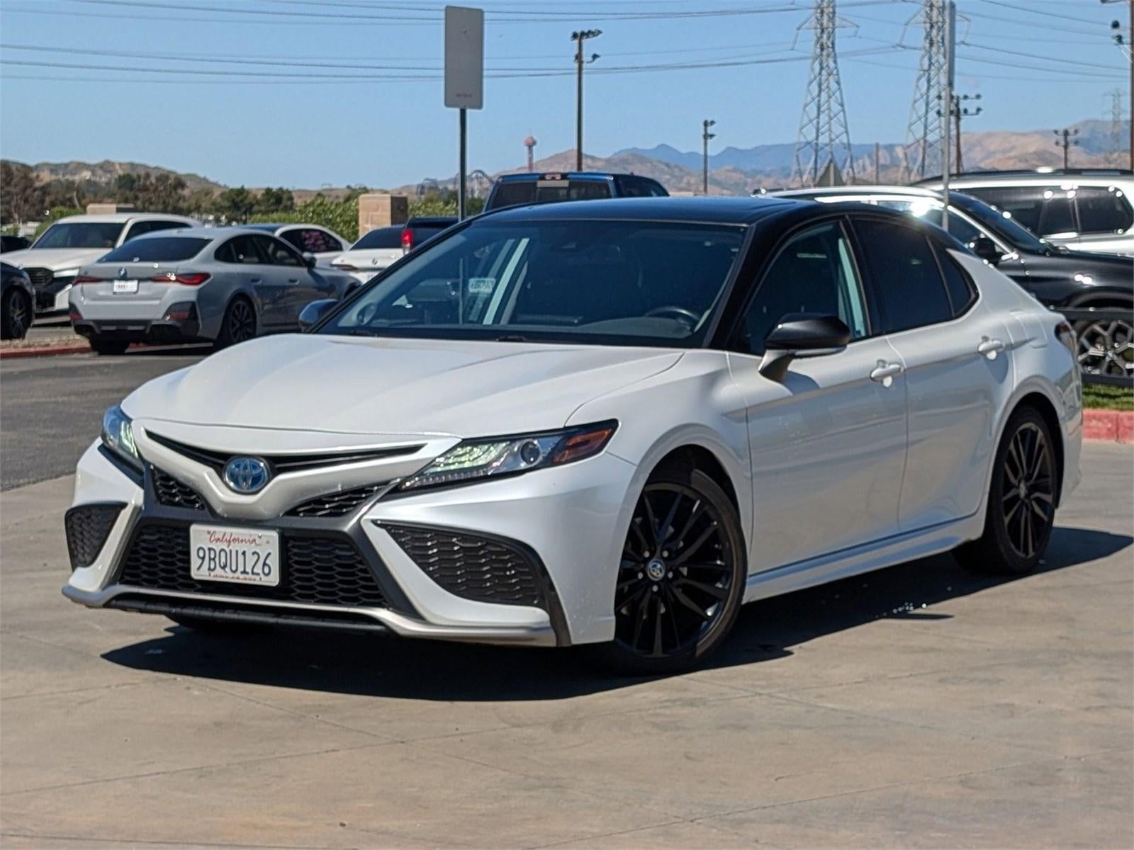 2022 Toyota Camry Hybrid XSE CVT (Natl)