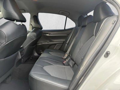 2022 Toyota Camry SE Auto AWD (Natl)