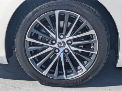 2024 Lexus ES 300h FWD