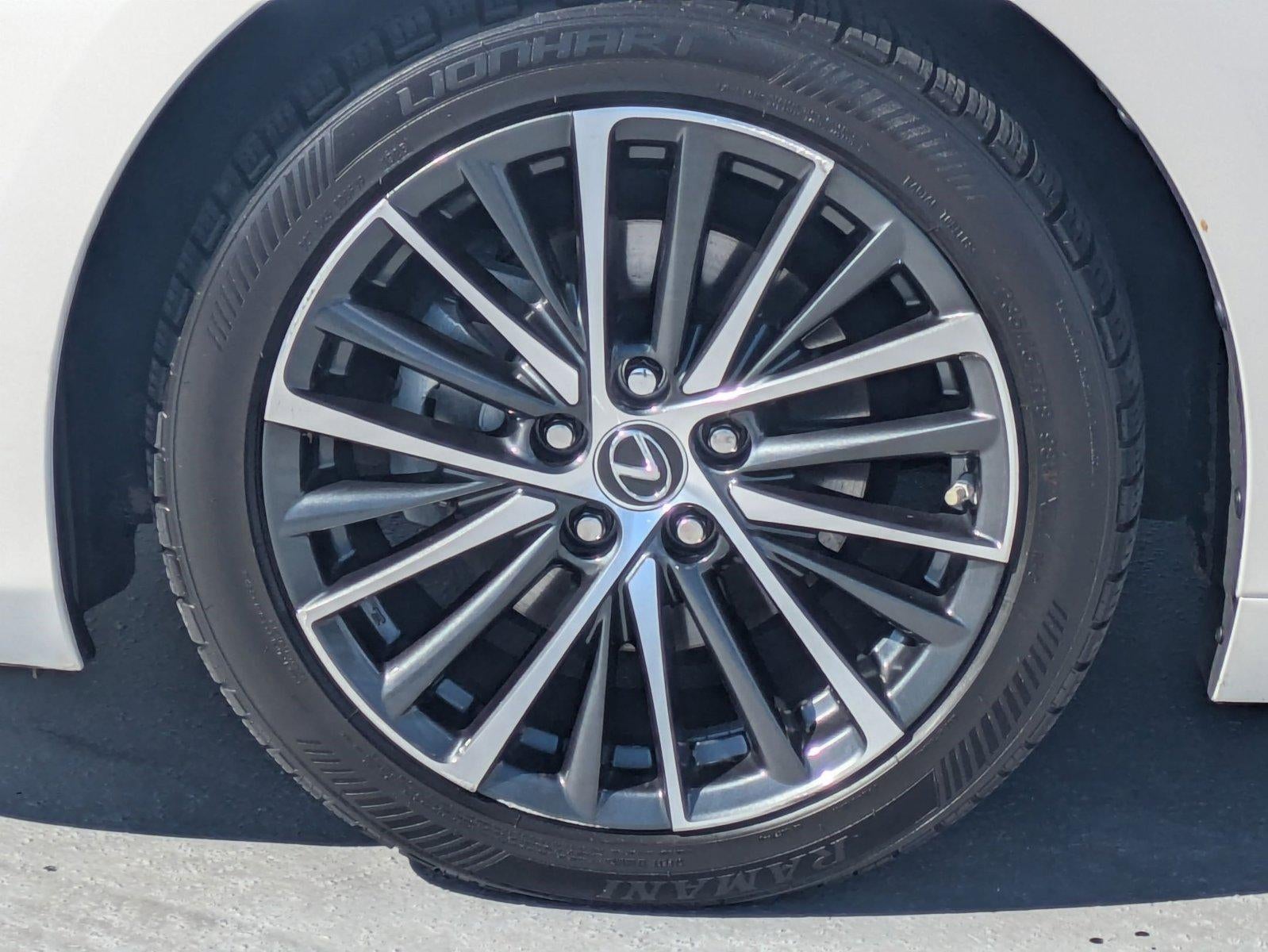 2024 Lexus ES 300h FWD