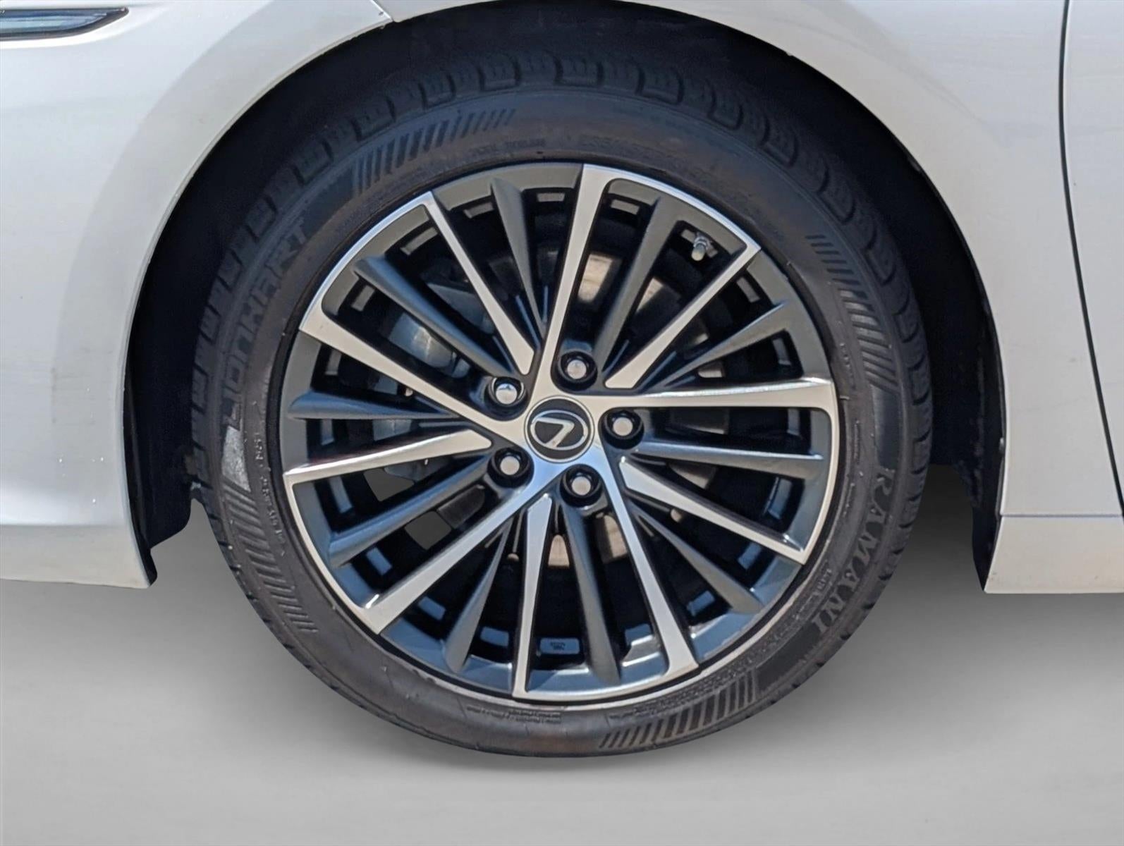 2024 Lexus ES 300h FWD