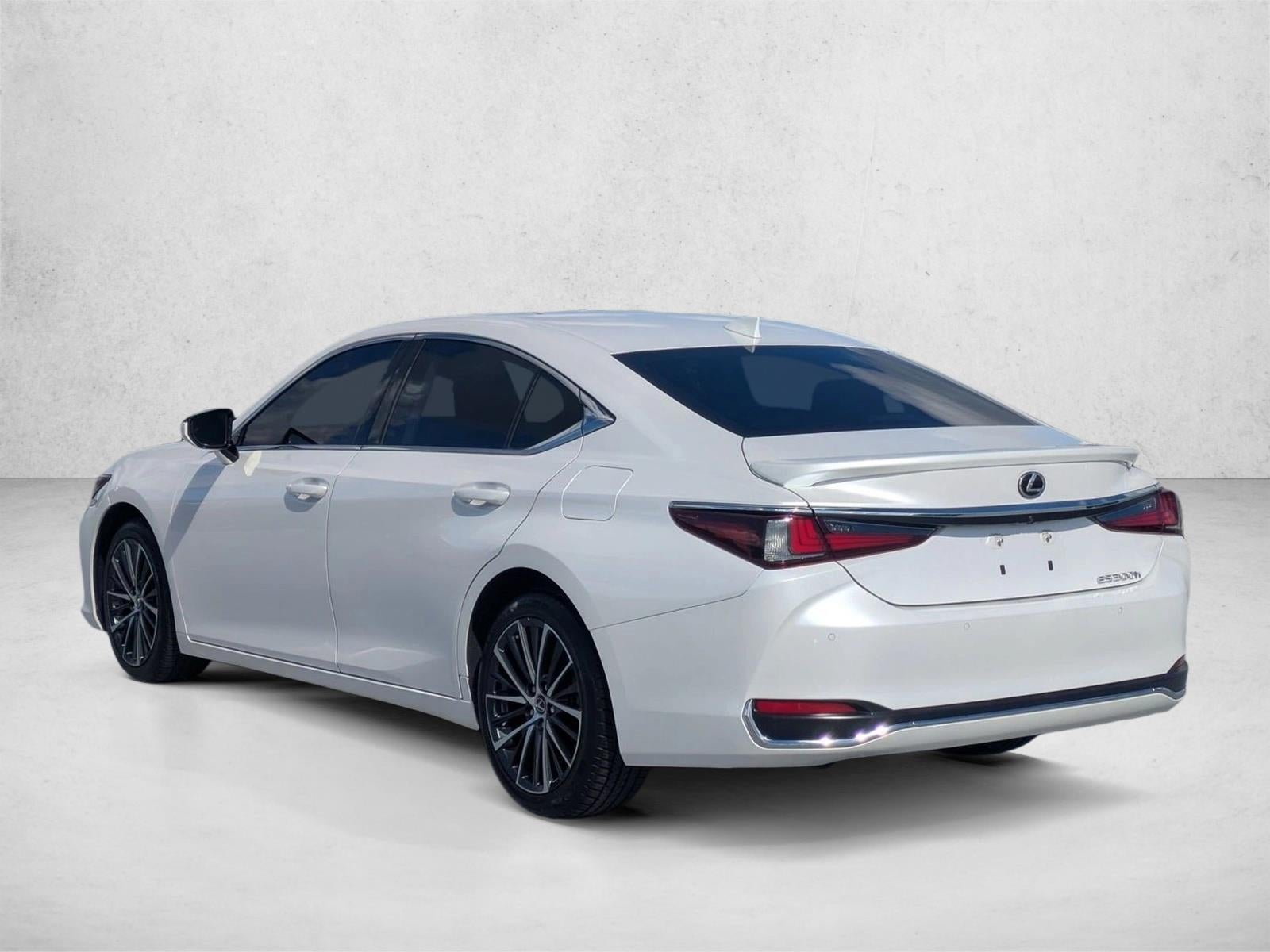 2024 Lexus ES 300h FWD