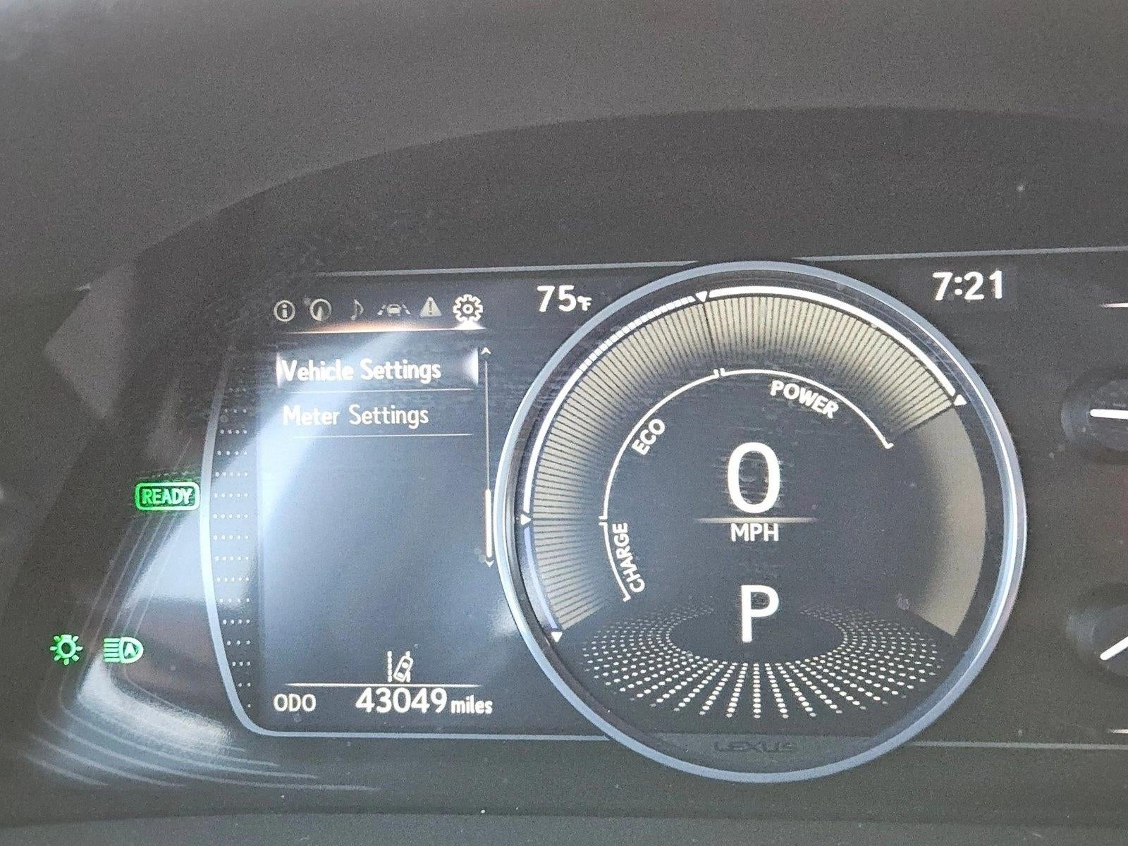 2022 Lexus ES 300h Luxury FWD