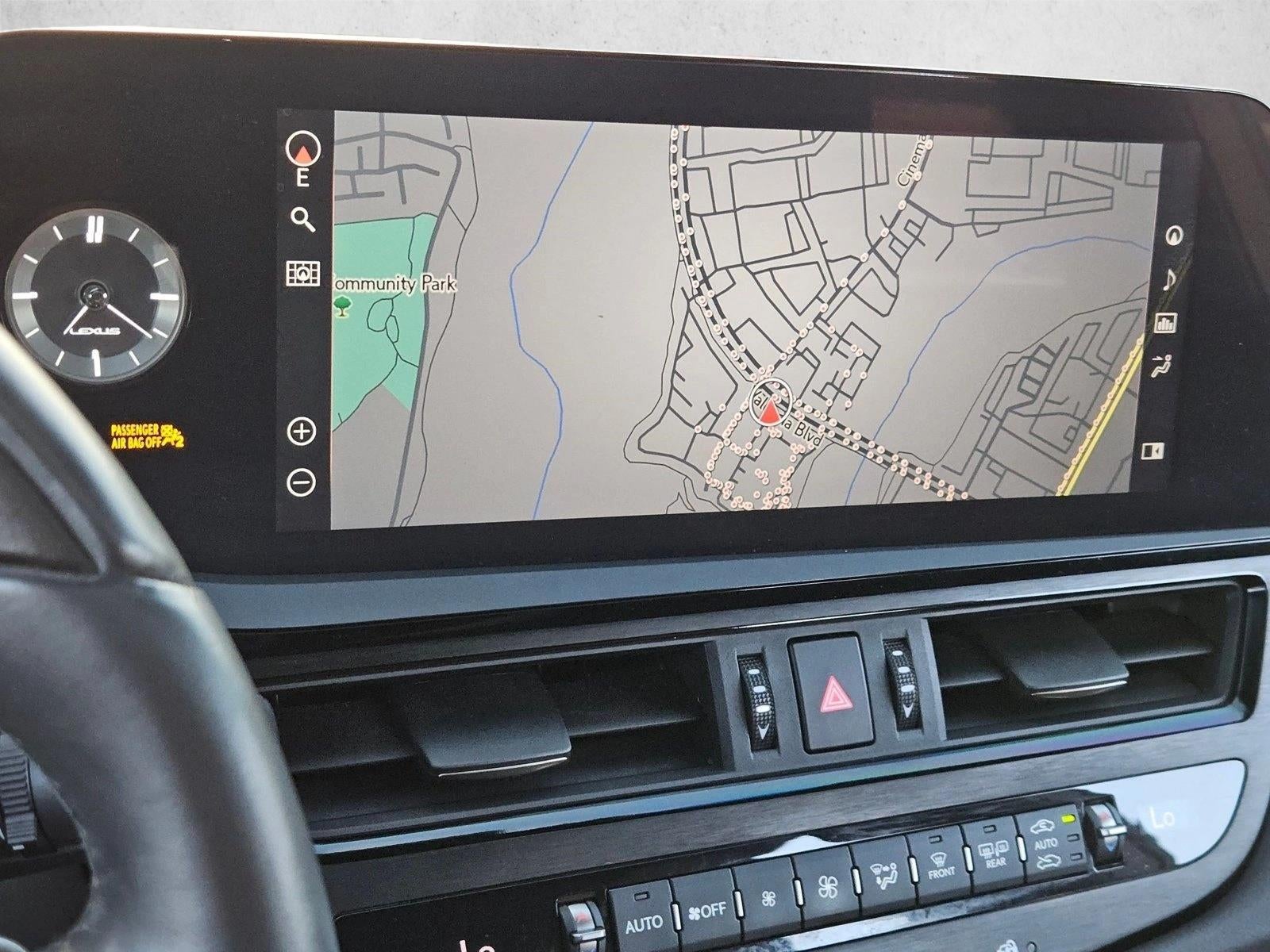 2022 Lexus ES 300h Luxury FWD