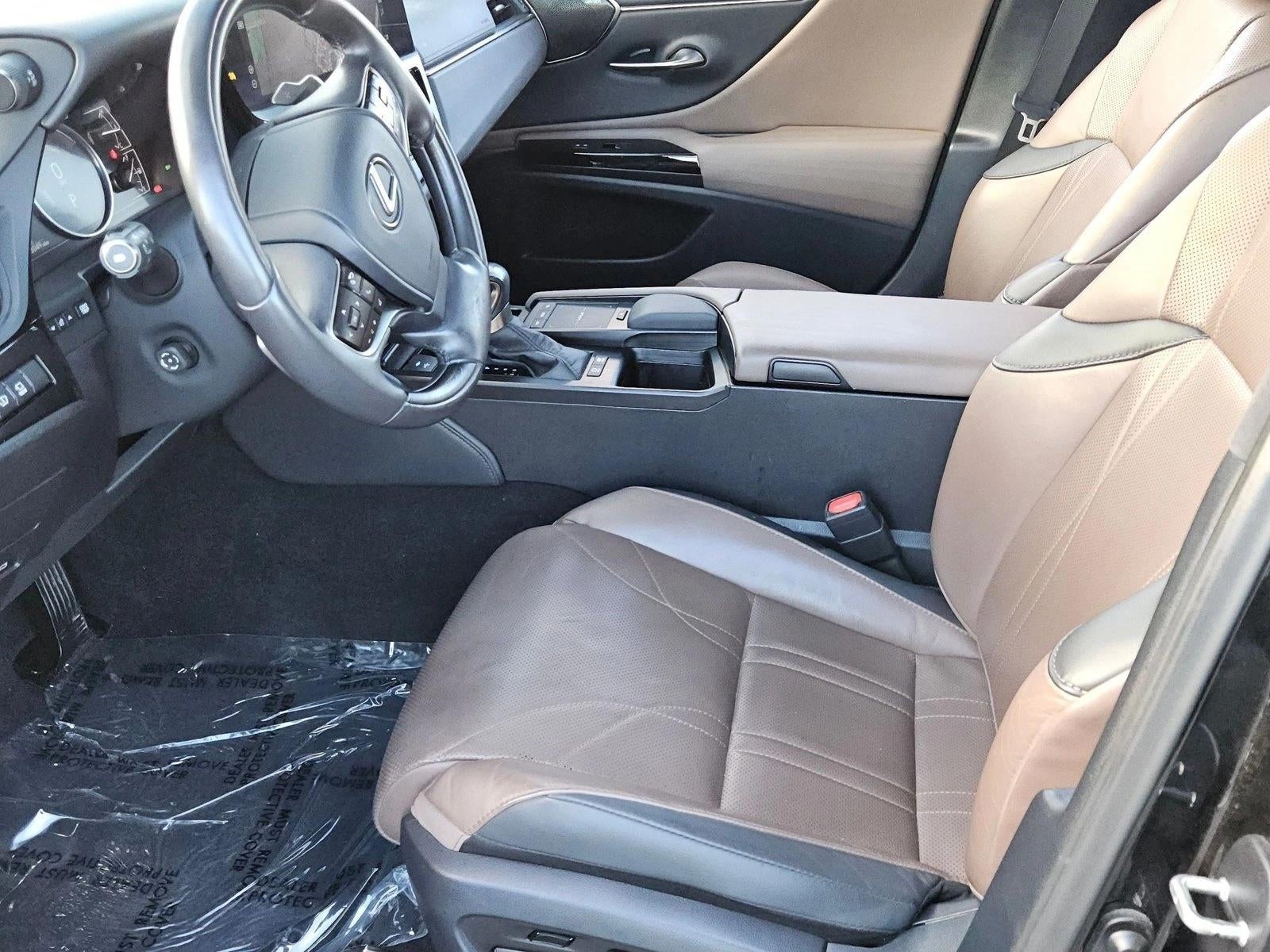 2022 Lexus ES 300h Luxury FWD