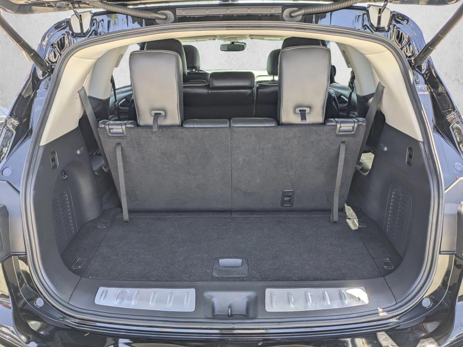 2019 INFINITI QX60 LUXE FWD