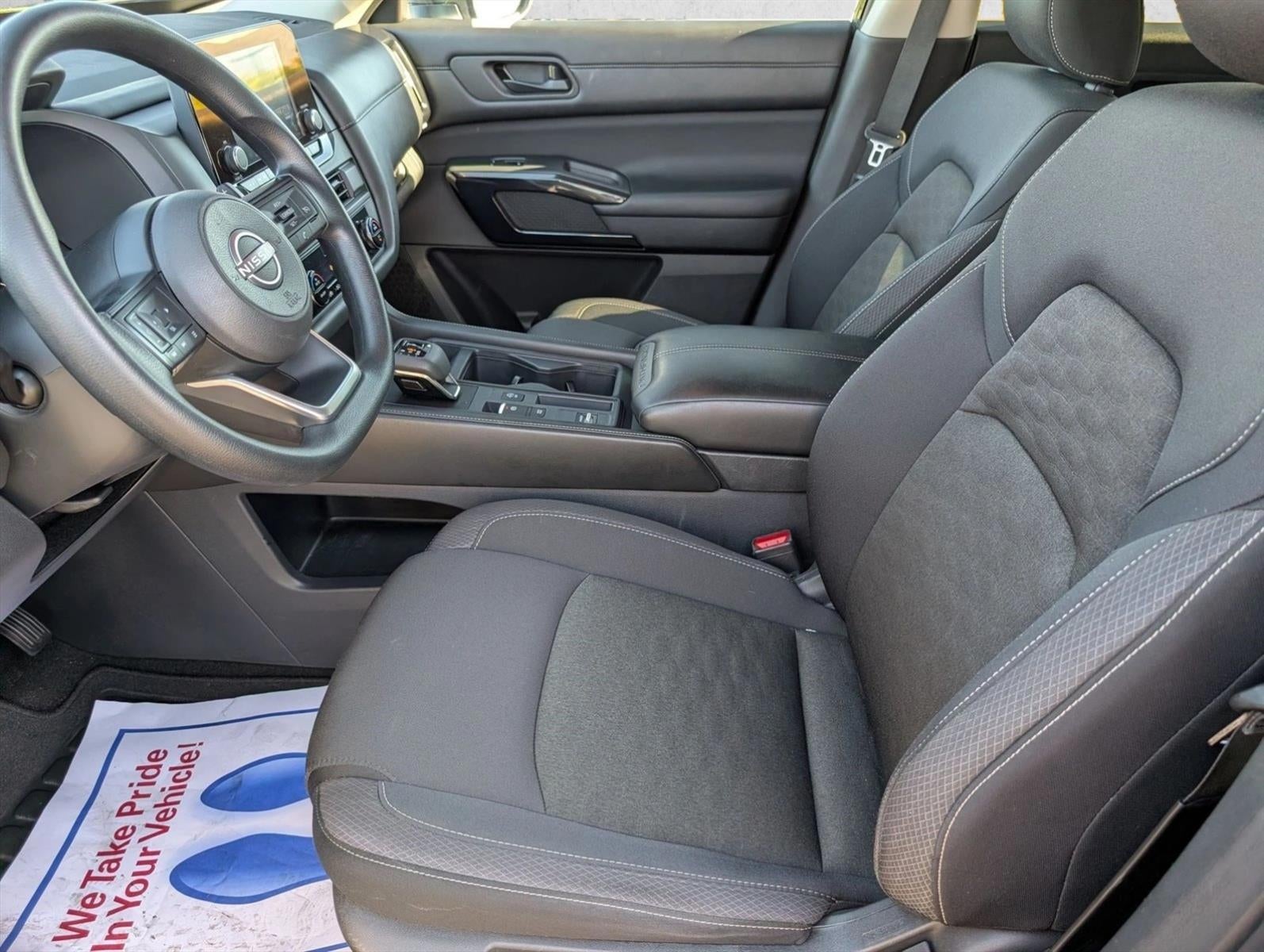 2024 Nissan Pathfinder S 2WD