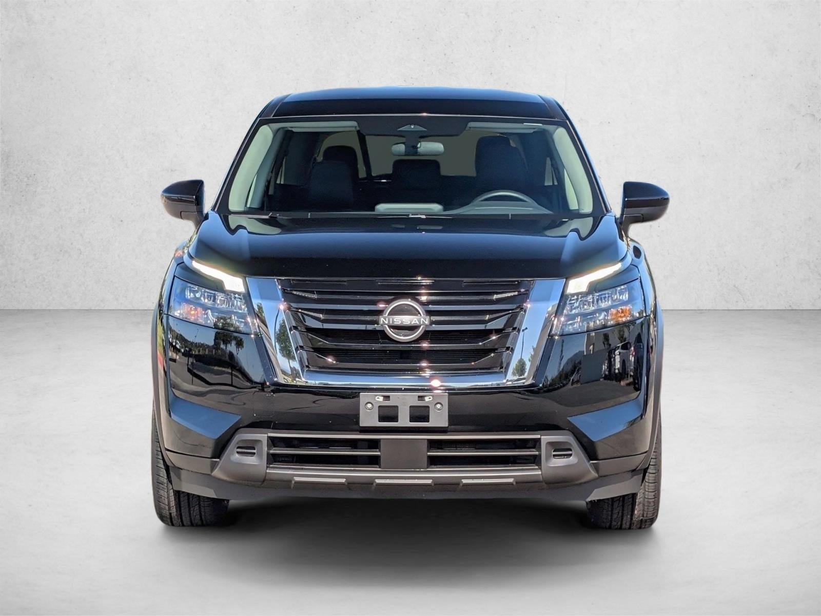 2024 Nissan Pathfinder S 2WD