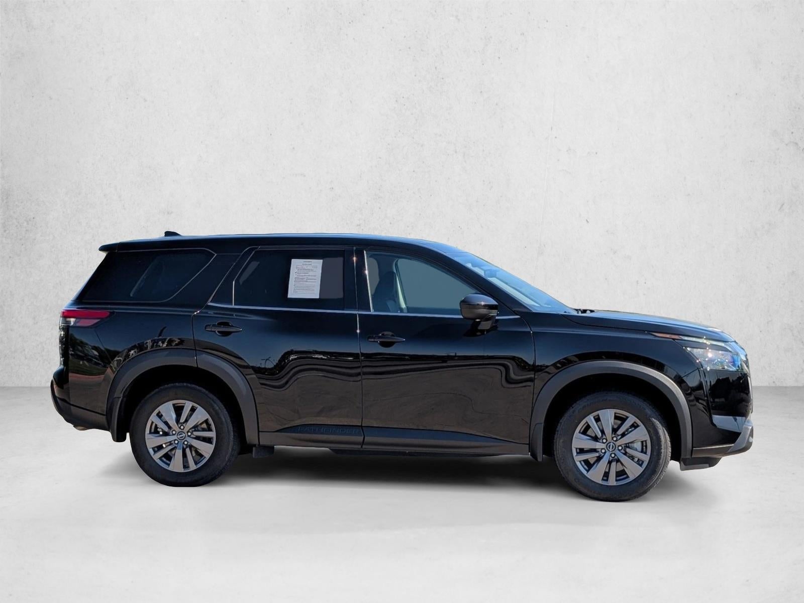 2024 Nissan Pathfinder S 2WD