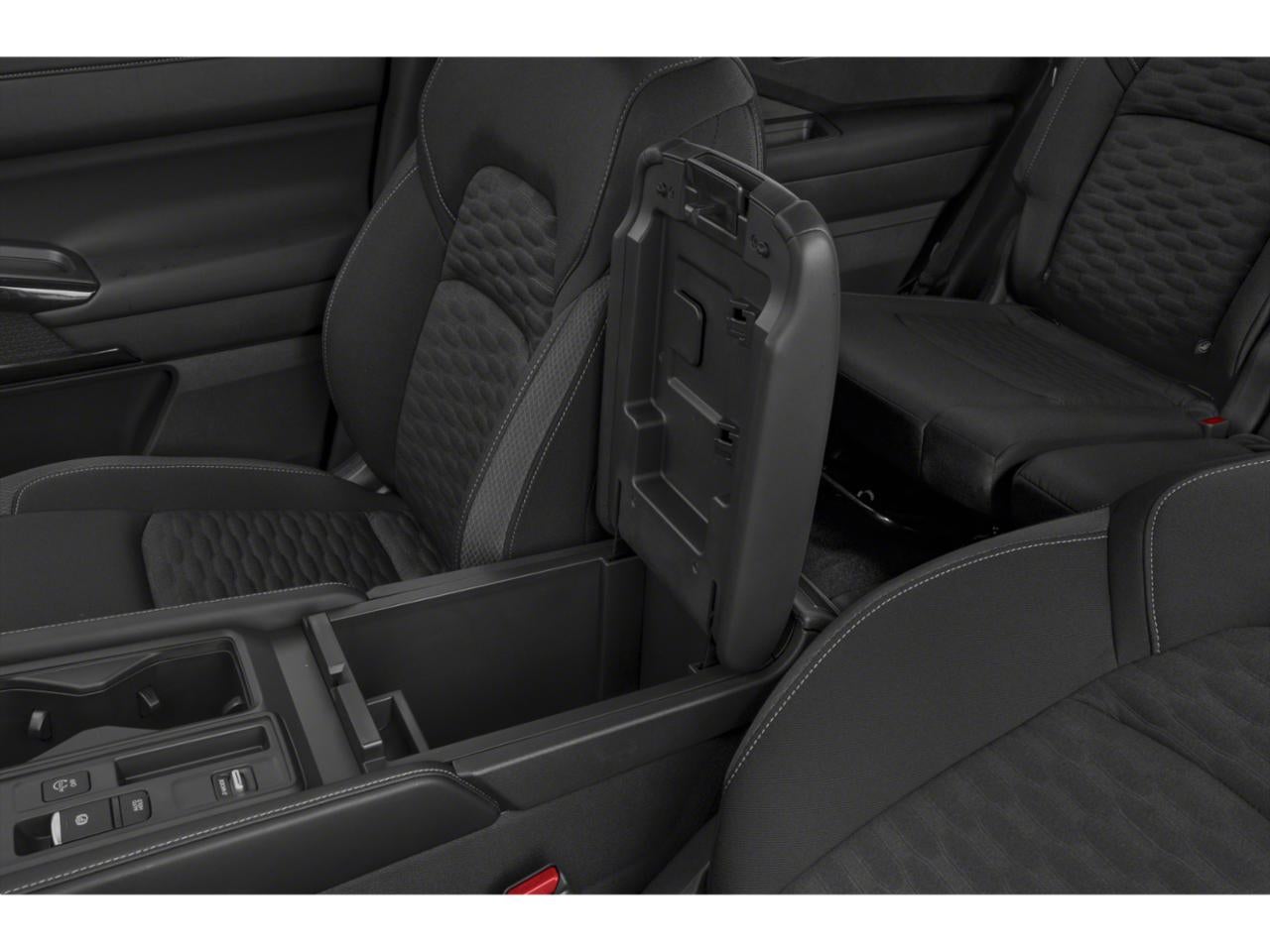 2024 Nissan Pathfinder S 2WD