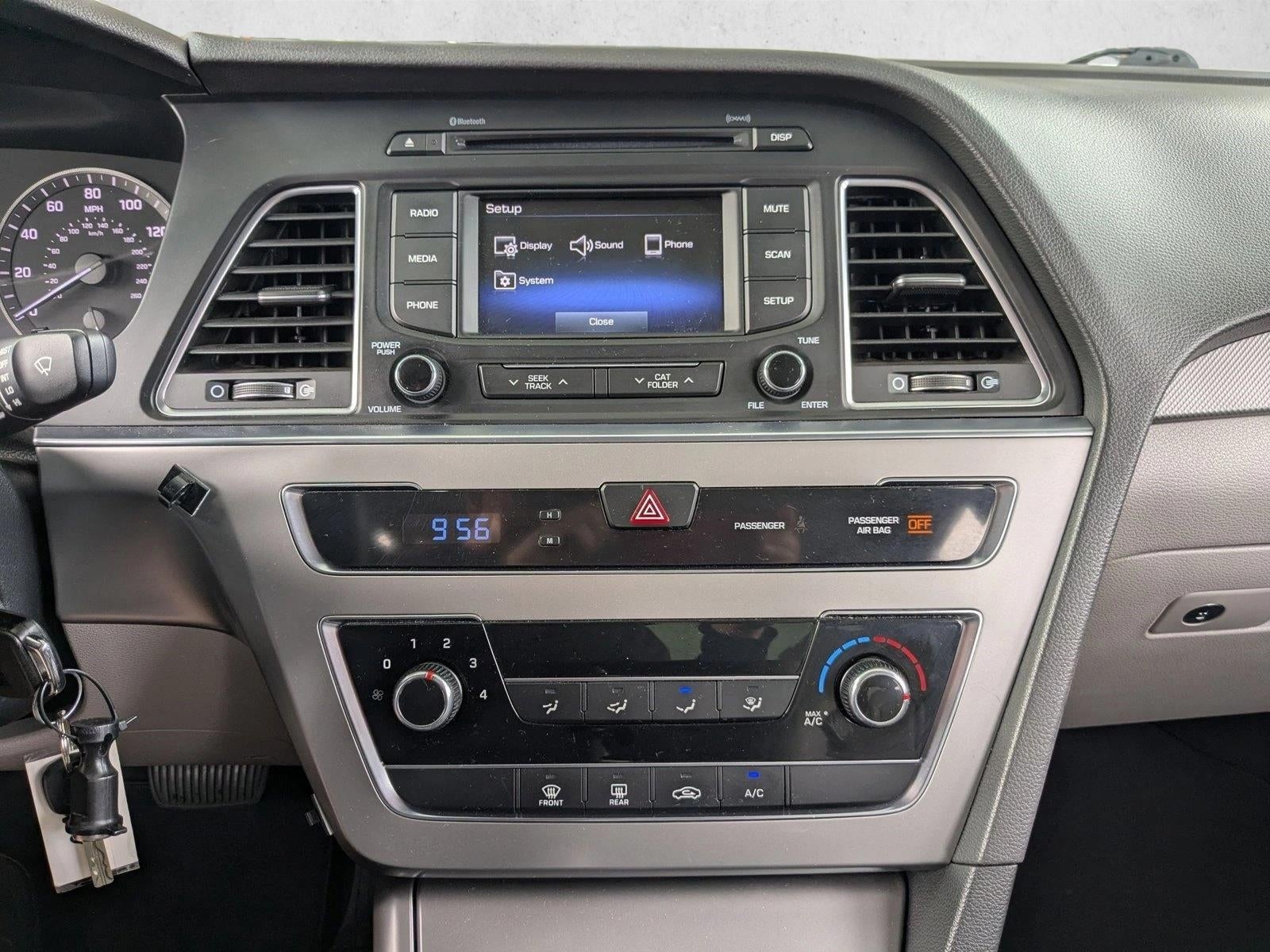 2015 Hyundai SONATA 4dr Sdn 2.4L SE PZEV