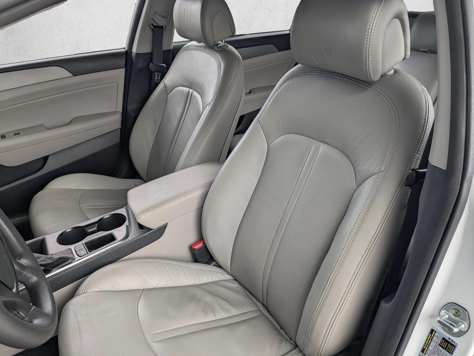 2015 Hyundai SONATA 4dr Sdn 2.4L SE PZEV