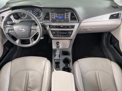 2015 Hyundai SONATA 4dr Sdn 2.4L SE PZEV
