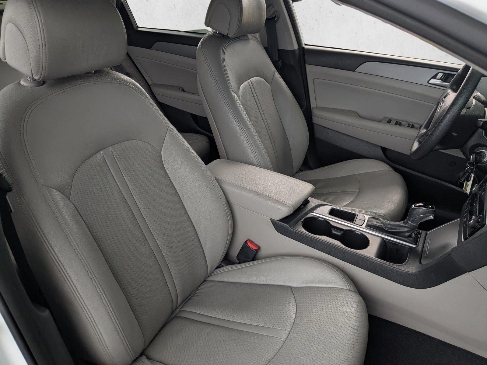 2015 Hyundai SONATA 4dr Sdn 2.4L SE PZEV