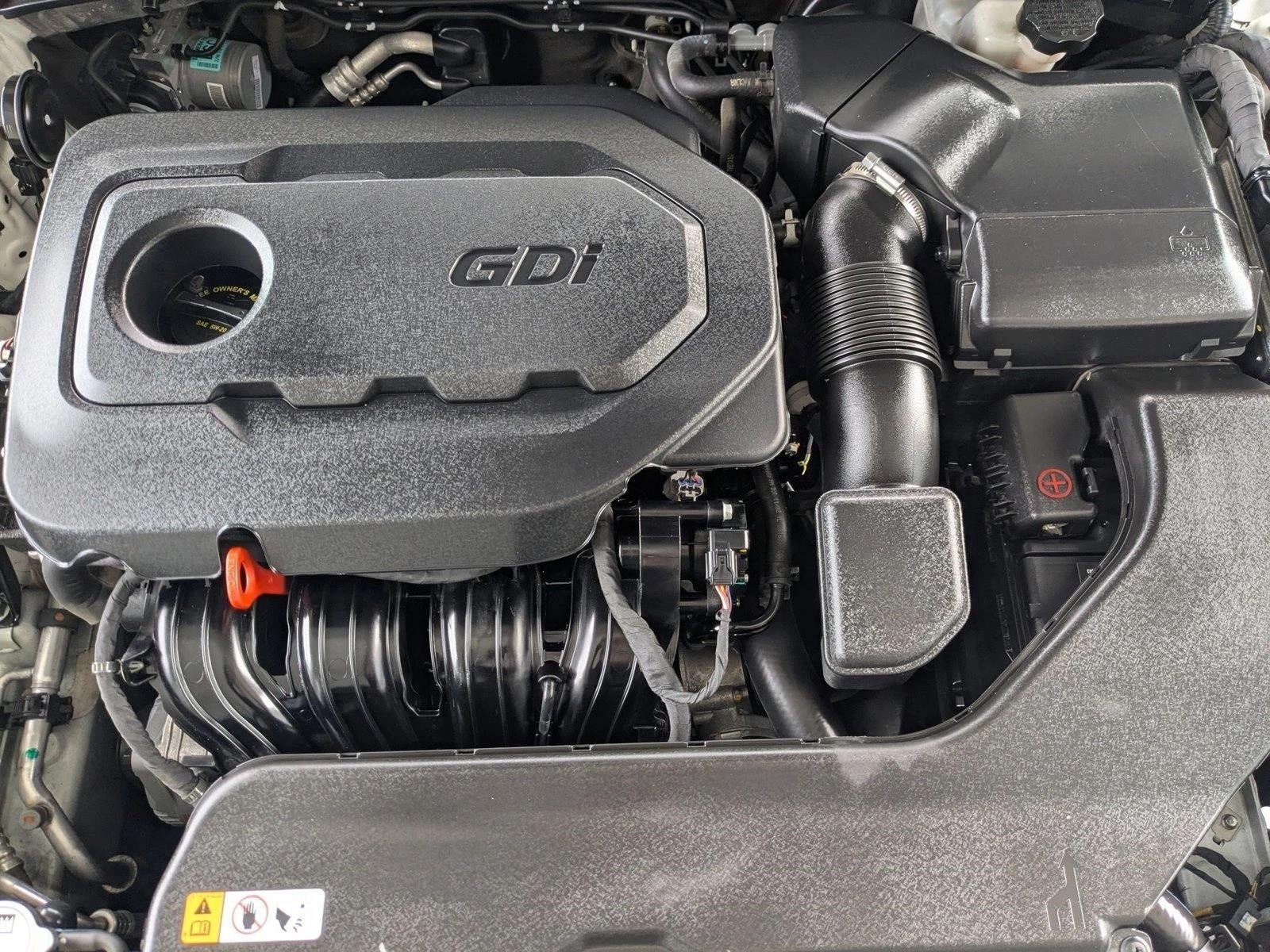 2015 Hyundai SONATA 4dr Sdn 2.4L SE PZEV