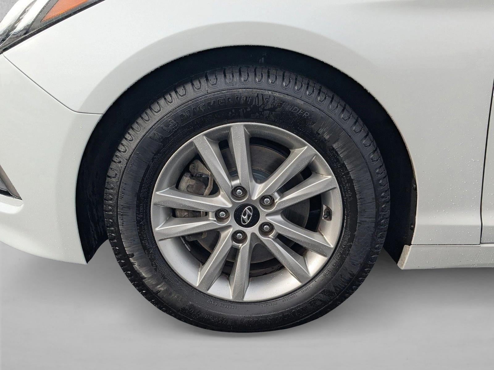 2015 Hyundai SONATA 4dr Sdn 2.4L SE PZEV