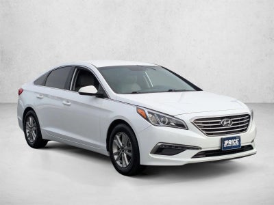 2015 Hyundai SONATA 4dr Sdn 2.4L SE PZEV