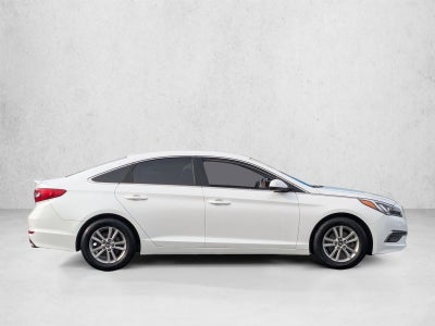 2015 Hyundai SONATA 4dr Sdn 2.4L SE PZEV