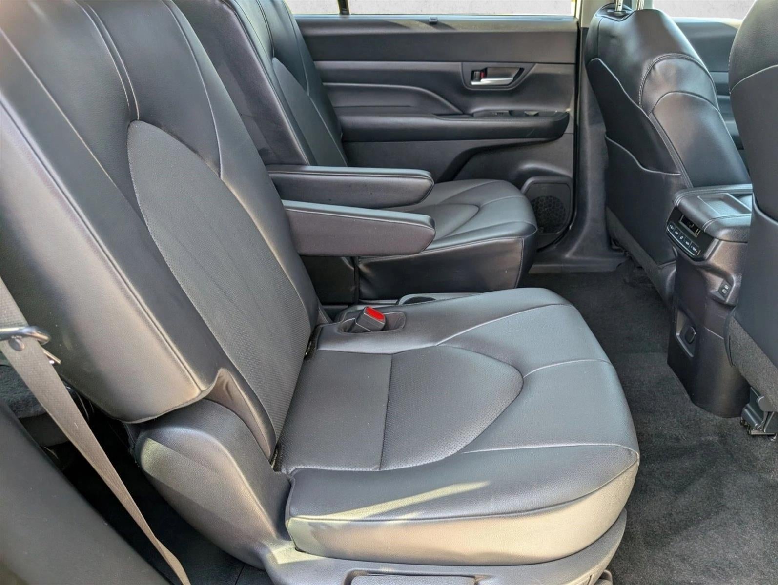 2024 Toyota Grand Highlander XLE AWD (Natl)
