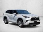 2024 Toyota Highlander LE FWD (GS)