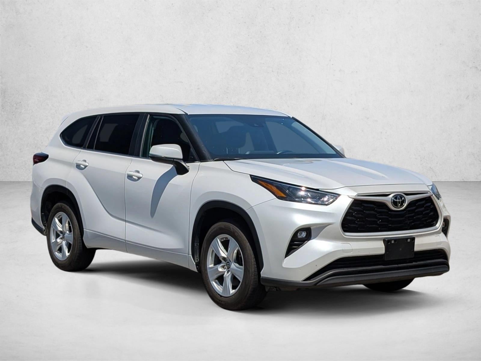 2024 Toyota Highlander LE FWD (GS)