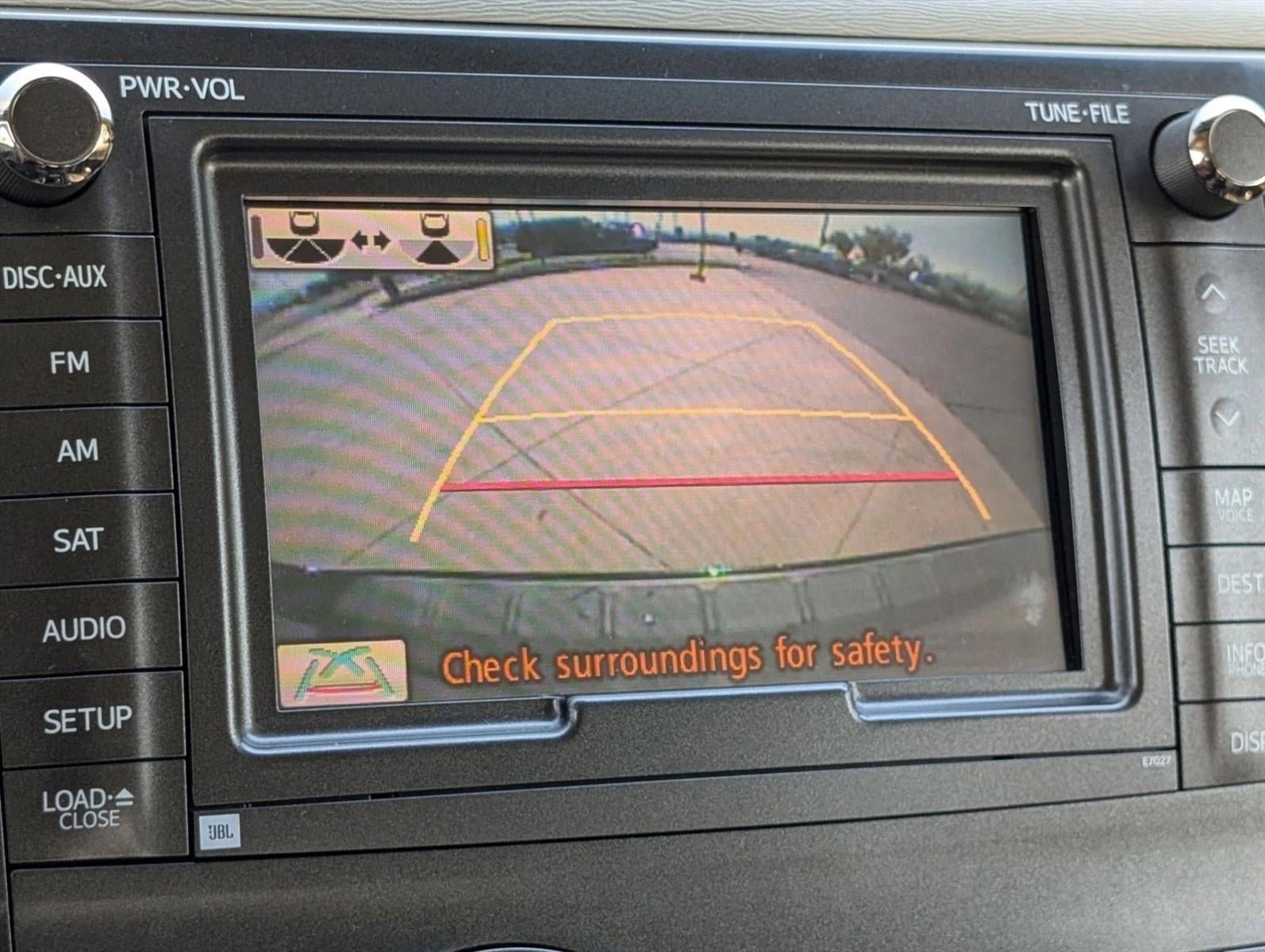 2013 Toyota Sienna 5dr 8-Pass Van V6 XLE FWD (Natl)