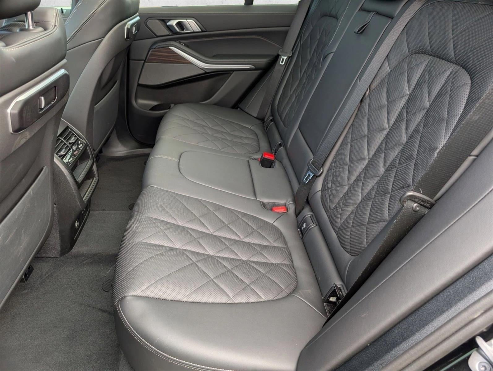 2025 BMW X5 sDrive40i Sports Activity Vehicle