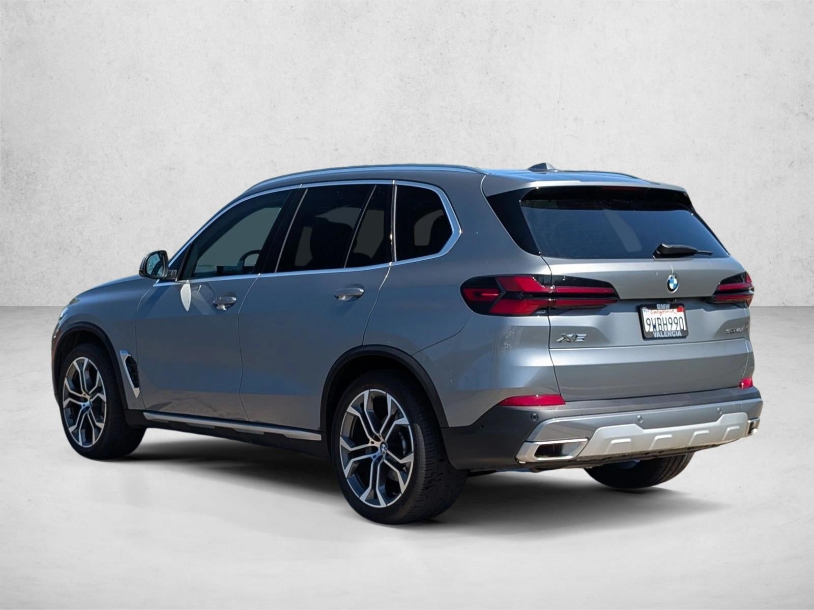 2026 BMW X5 sDrive40i Sports Activity Vehicle