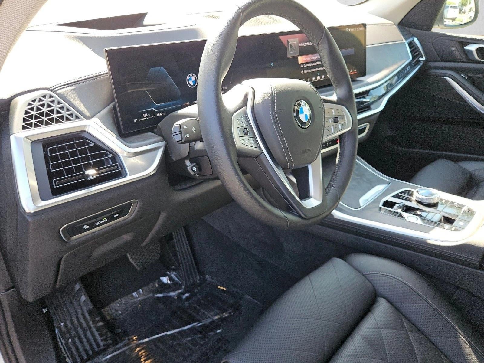 2026 BMW X7 xDrive40i Sports Activity Vehicle