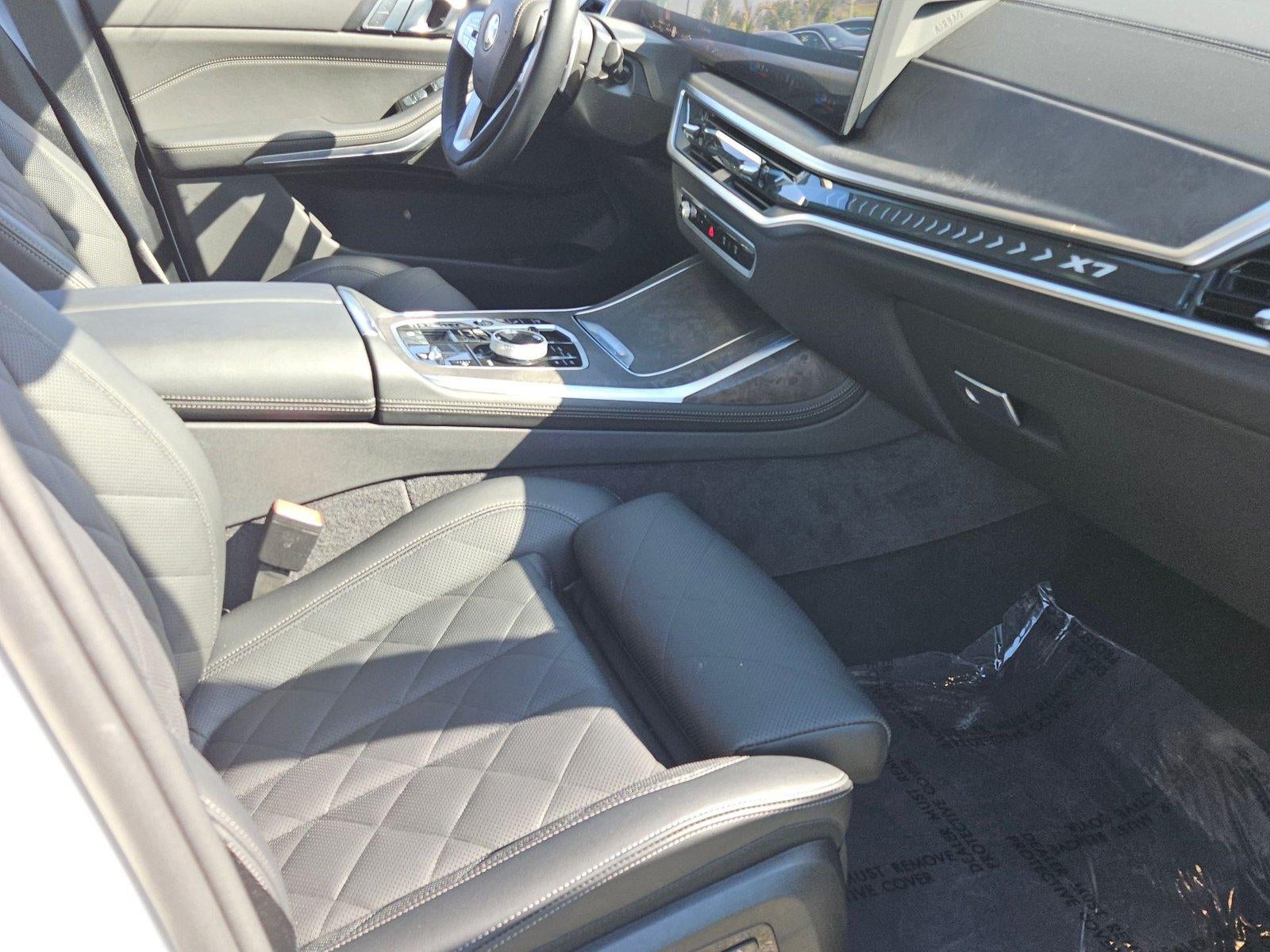 2026 BMW X7 xDrive40i Sports Activity Vehicle