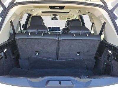 2026 BMW X7 xDrive40i Sports Activity Vehicle
