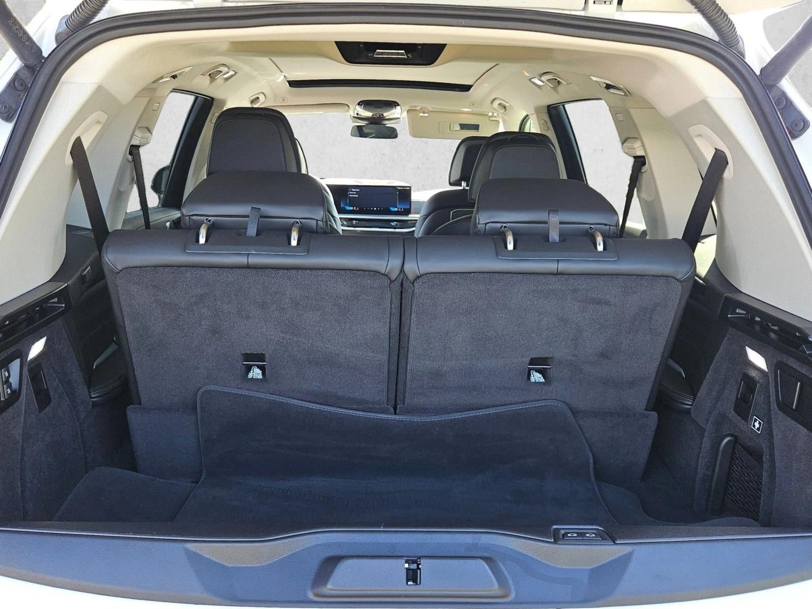 2026 BMW X7 xDrive40i Sports Activity Vehicle