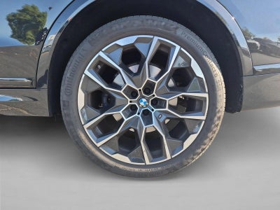 2023 BMW X7 xDrive40i Sports Activity Vehicle