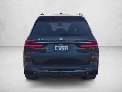 2023 BMW X7 xDrive40i Sports Activity Vehicle