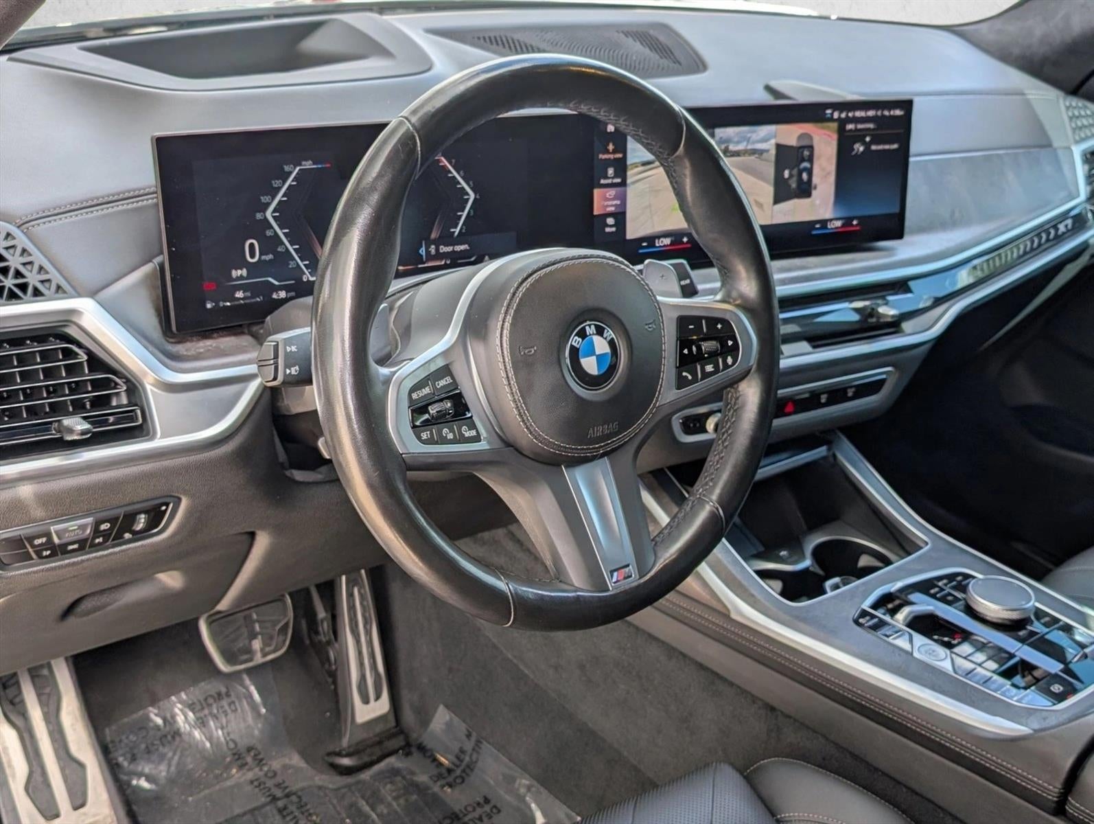 2023 BMW X7 xDrive40i Sports Activity Vehicle