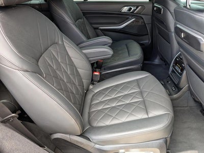 2023 BMW X7 xDrive40i Sports Activity Vehicle
