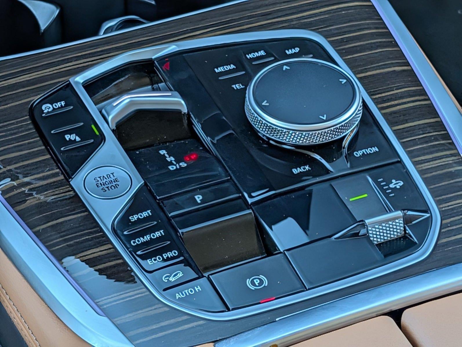 2026 BMW X7 xDrive40i Sports Activity Vehicle