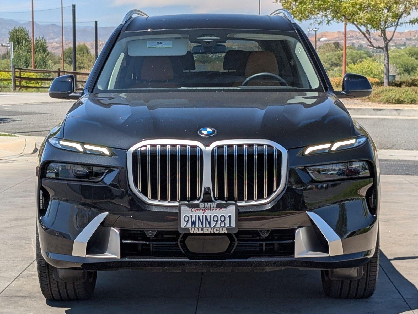 2026 BMW X7 xDrive40i Sports Activity Vehicle