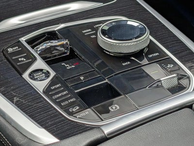 2024 BMW X7 xDrive40i Sports Activity Vehicle