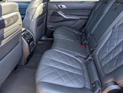 2024 BMW X7 xDrive40i Sports Activity Vehicle
