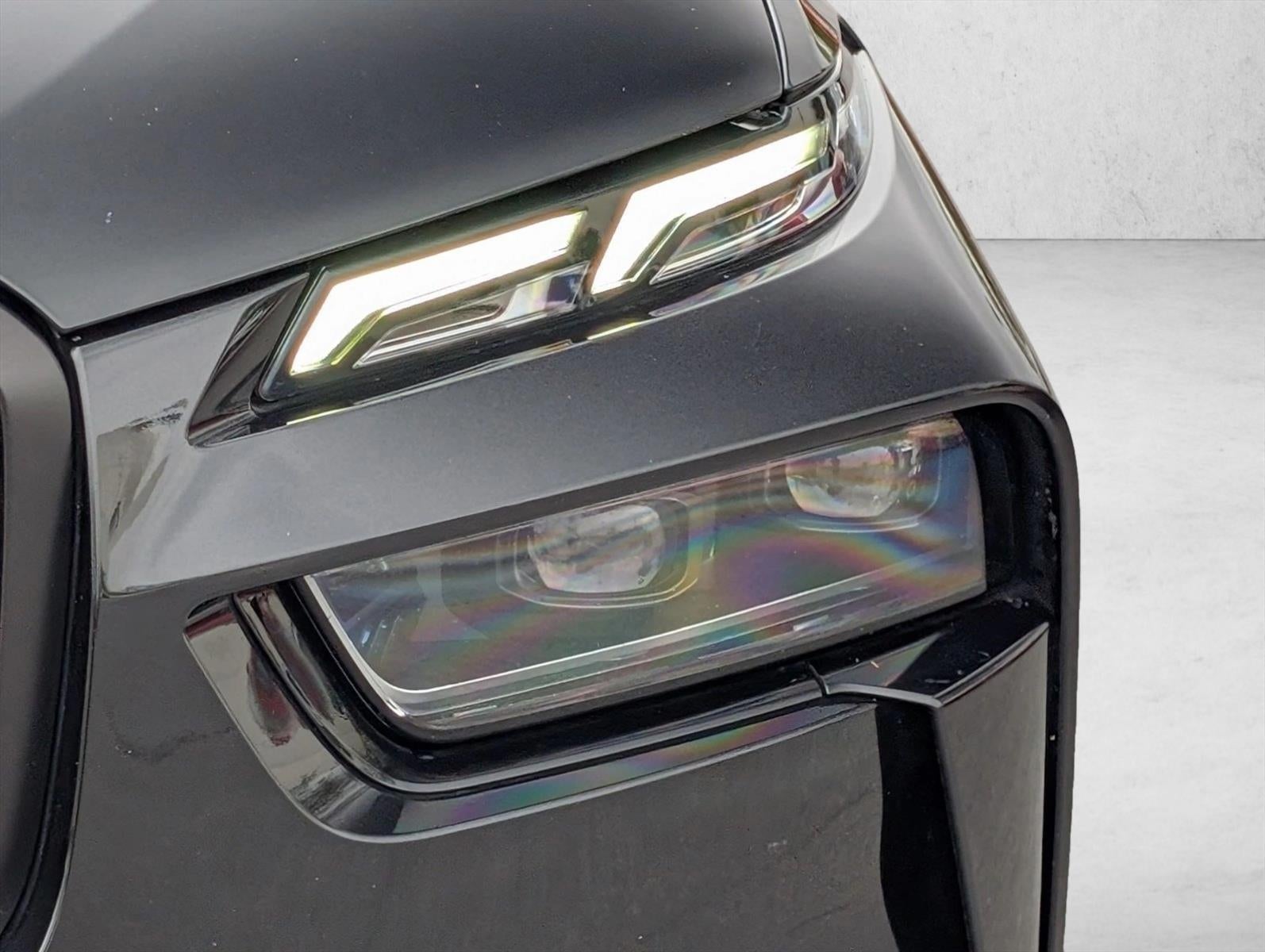2024 BMW X7 xDrive40i Sports Activity Vehicle