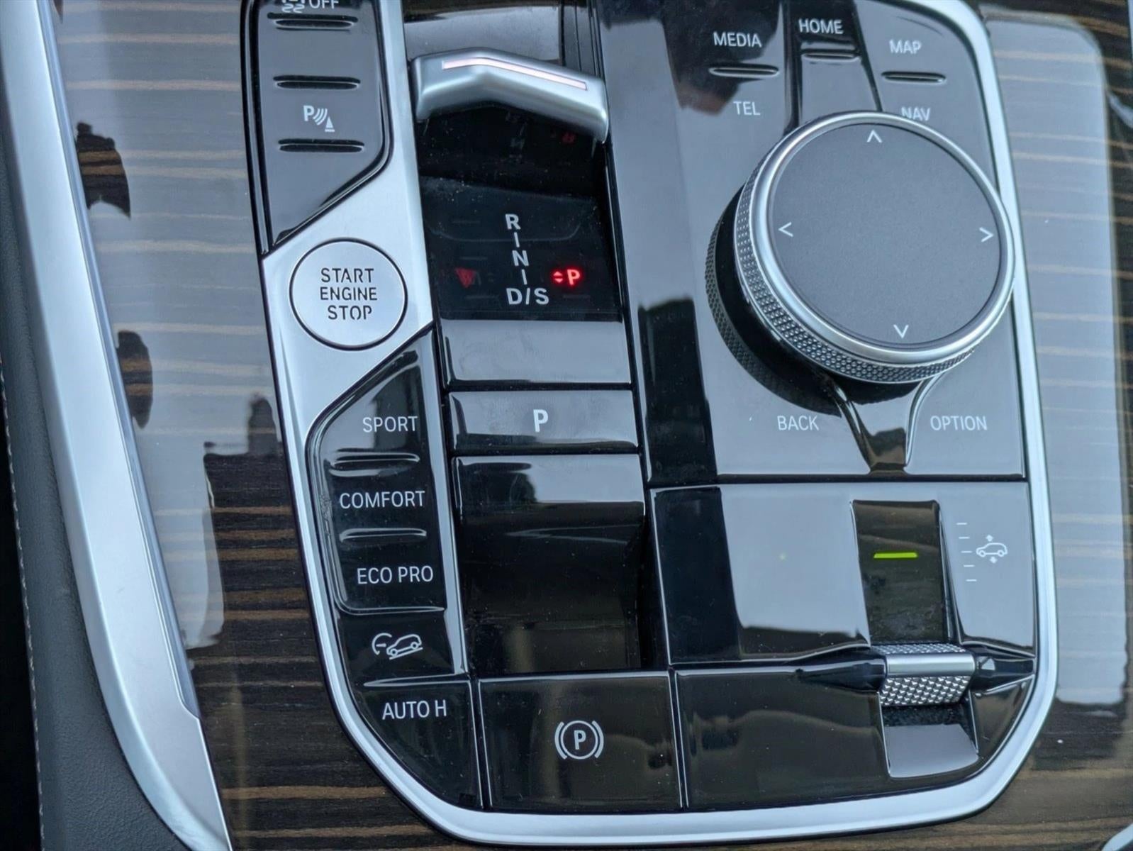 2026 BMW X7 xDrive40i Sports Activity Vehicle