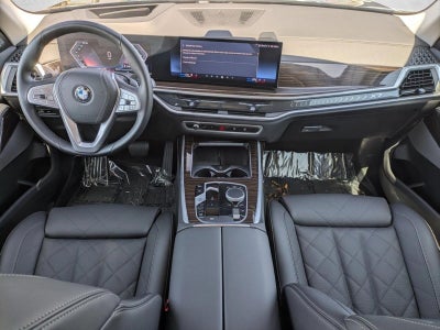 2026 BMW X7 xDrive40i Sports Activity Vehicle