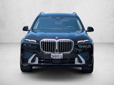 2026 BMW X7 xDrive40i Sports Activity Vehicle