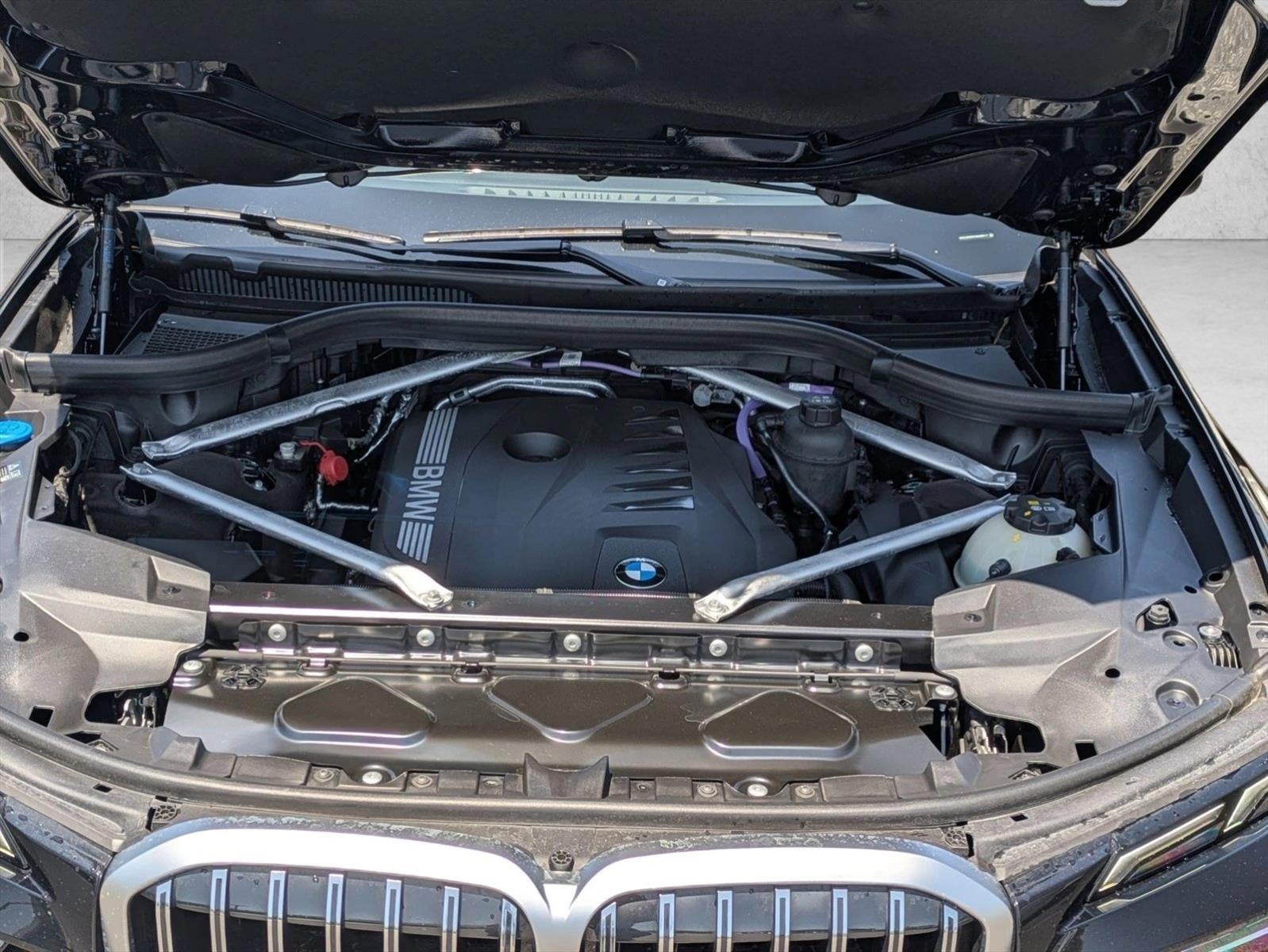 2026 BMW X7 xDrive40i Sports Activity Vehicle