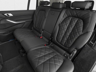 2026 BMW X7 xDrive40i Sports Activity Vehicle