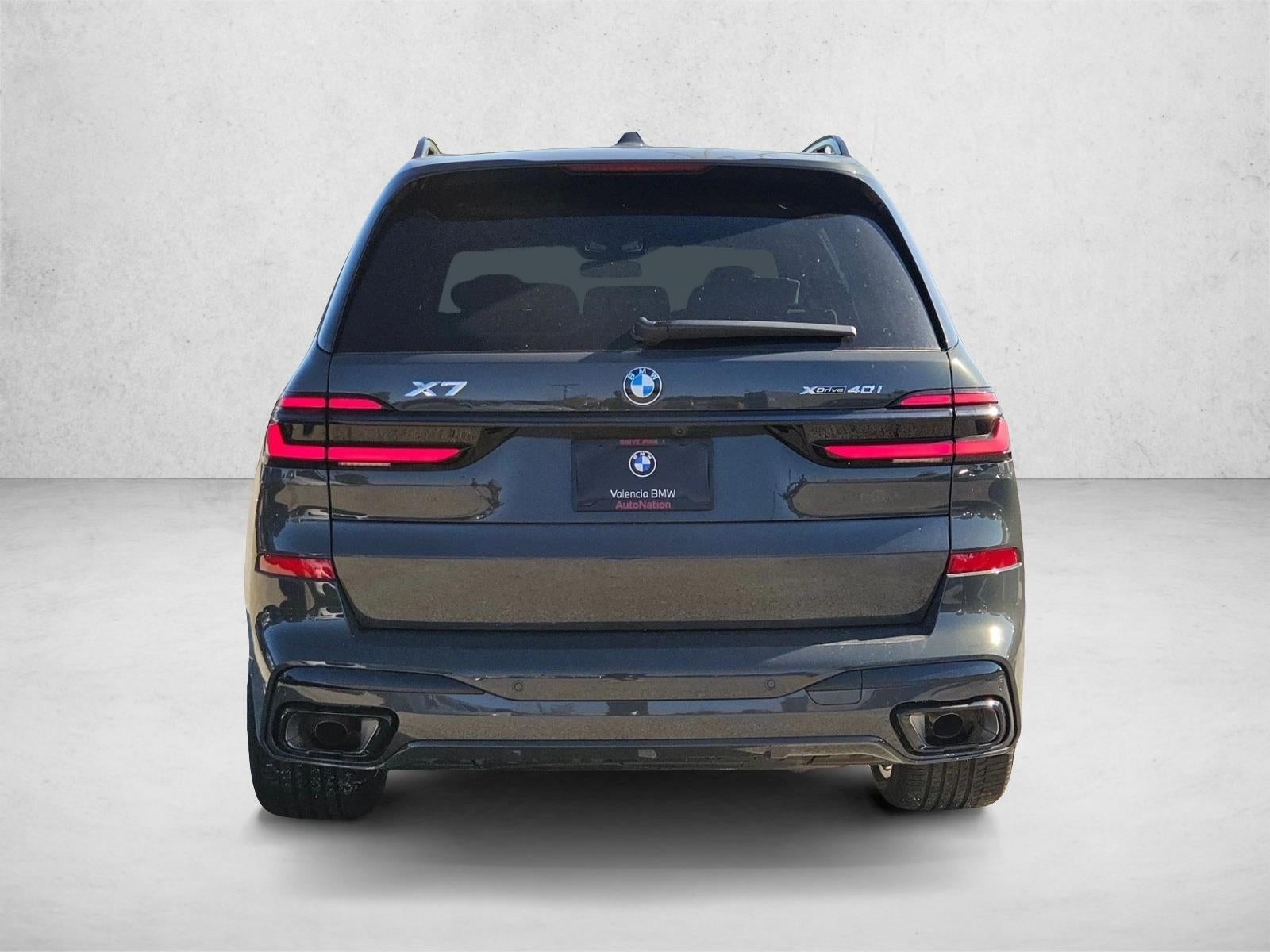 2027 BMW X7 xDrive40i Sports Activity Vehicle